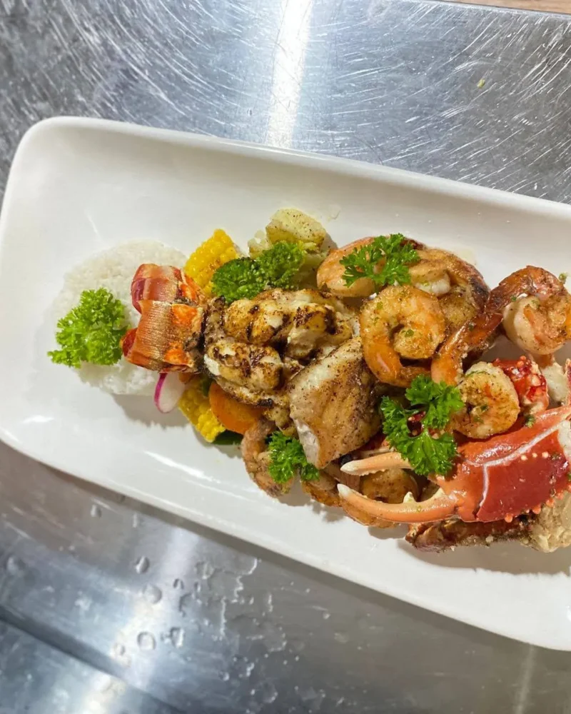 Mixed seafood plate with shrimp and crab